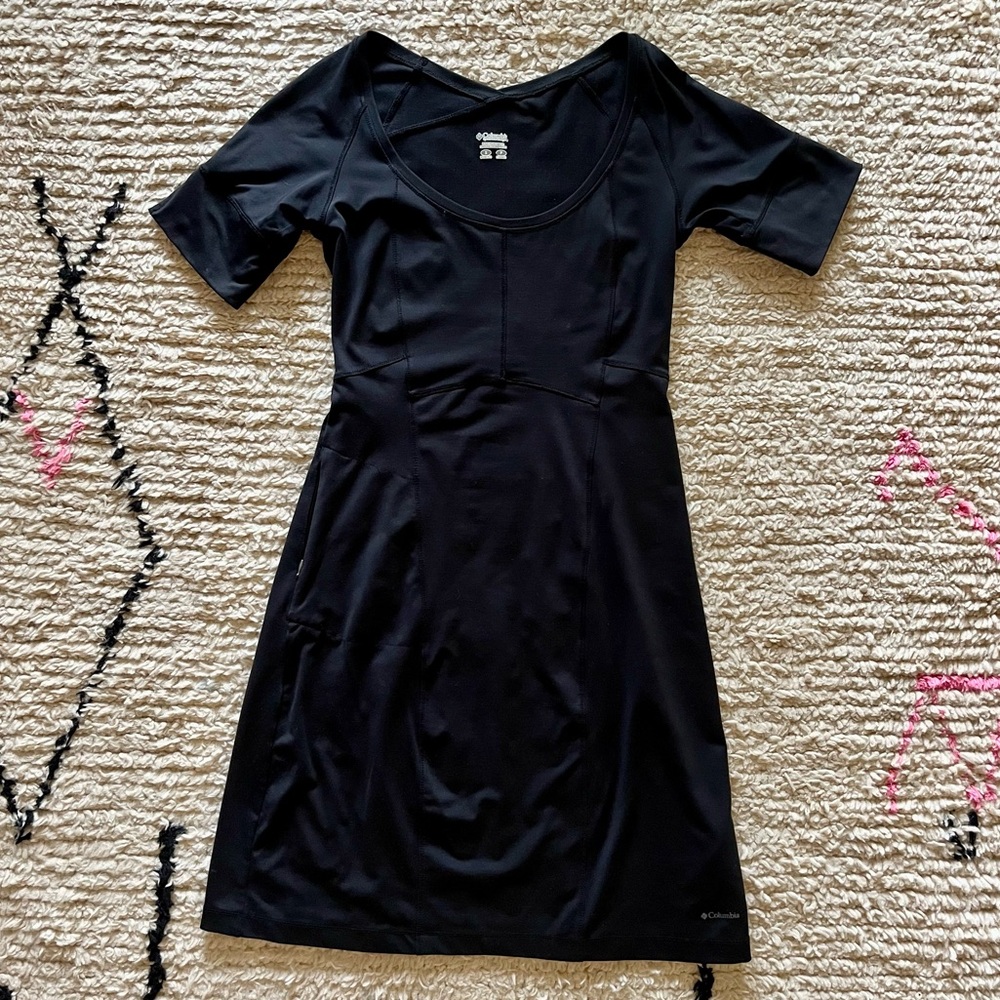 Women's Columbia Black Athletic SS Dress